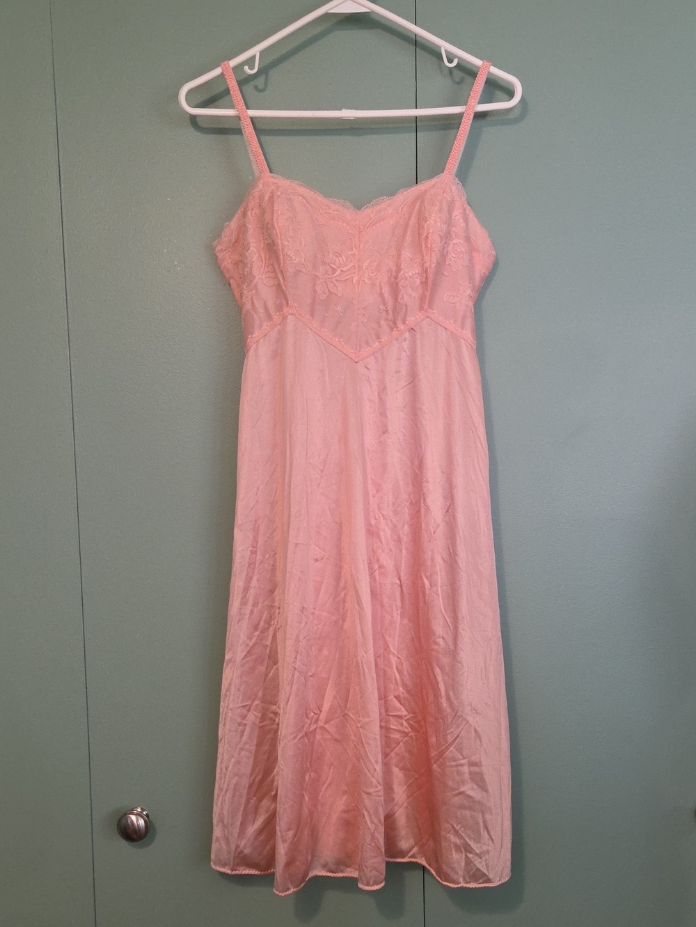 Vintage Olga Peach Pink Lace-Trim Slip Dress Lingerie Size 38 Bust Medium Large